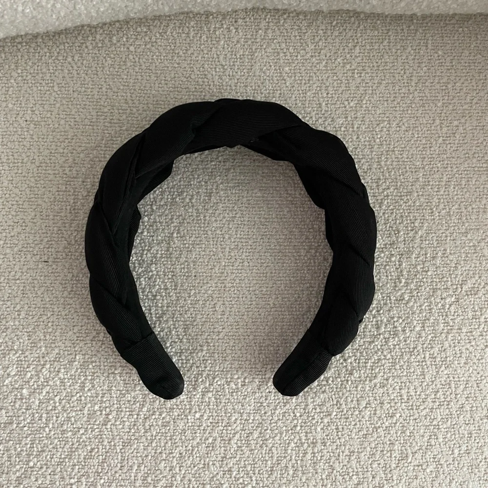 Revolve Lovers and Friends Ingrid‎ Braided Black Headband